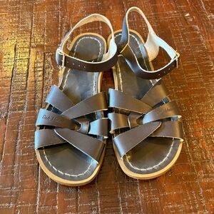 3533 Salt-Water by Hoy Shoes Size 7 Fits Sz 9 Brown